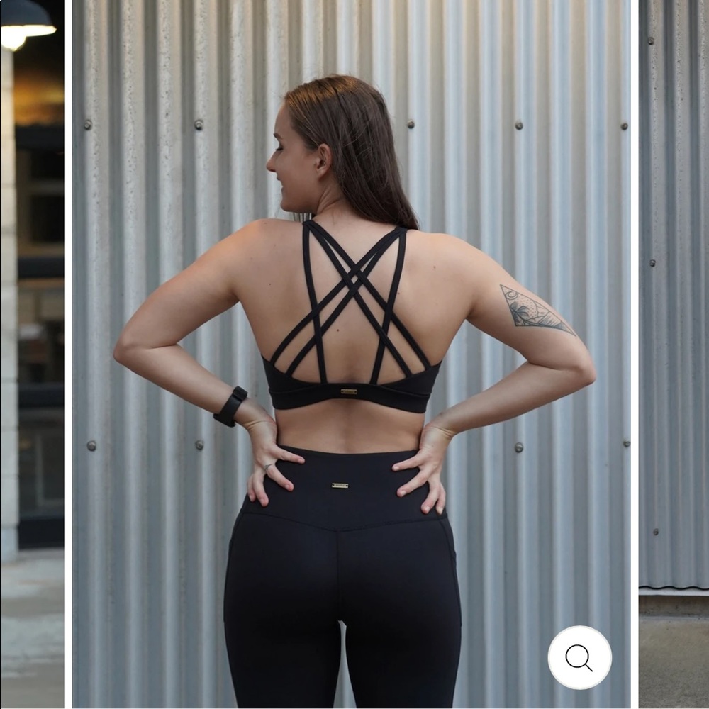 NWT Love Fitness Apparel Leilani Sports Bra